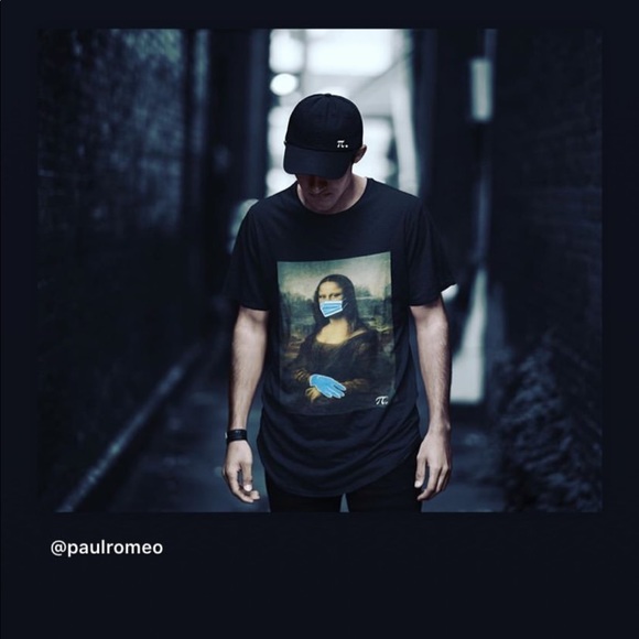 pi. Other - Mona Lisa mask T-shirt